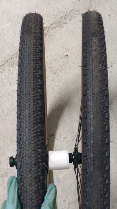 Koła gravel WTB KOM Light i23