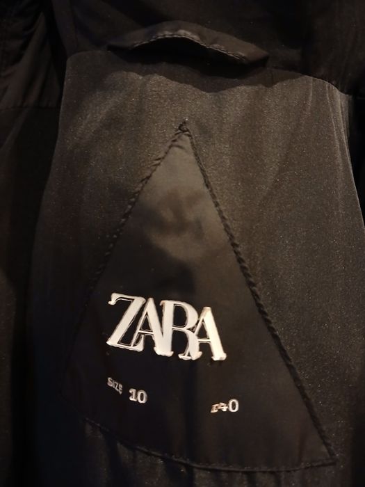 Blusão acolchoado com capuz Zara 10 anos