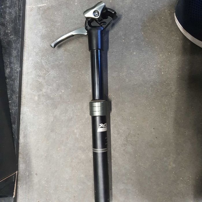 Sztyca amortyzowana dropper xlc 27,2mm s23