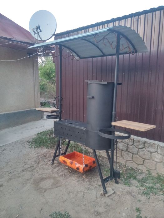 Продам мангал-коптилку