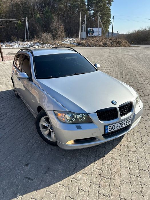 BMW e91 320d 2006p.