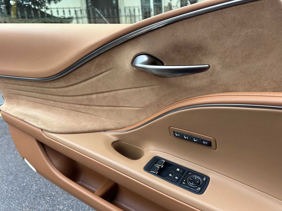 Офіційний Lexus LC 500 SPORT COUPE