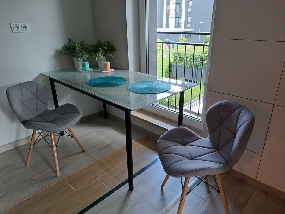 Skrzyżowanie Marszałków nowy 3 pokojowy umeblowany apartament 53 m, garaż