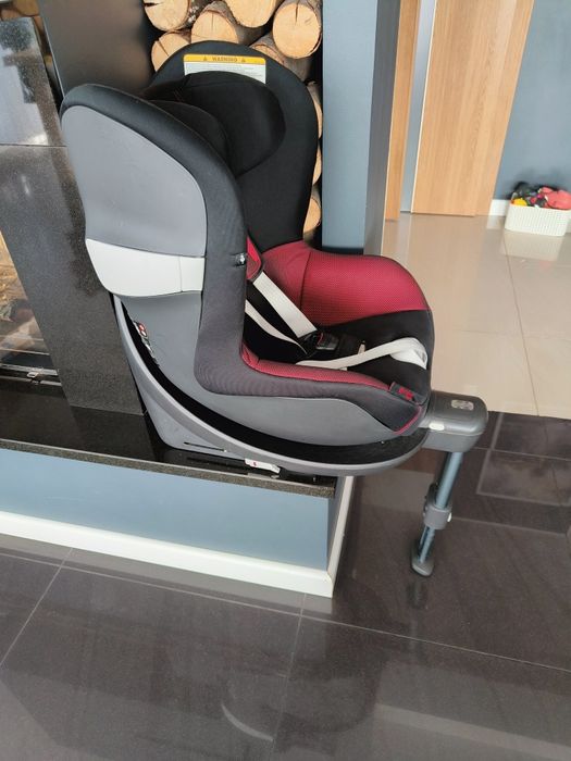 Fotelik CYBEX SIRONA M2 I-size Ferrari 0-18kg + BAZA  POLECAM