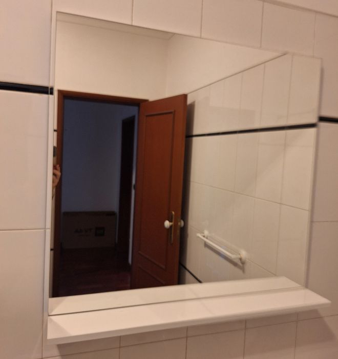 Espelho de casa de banho