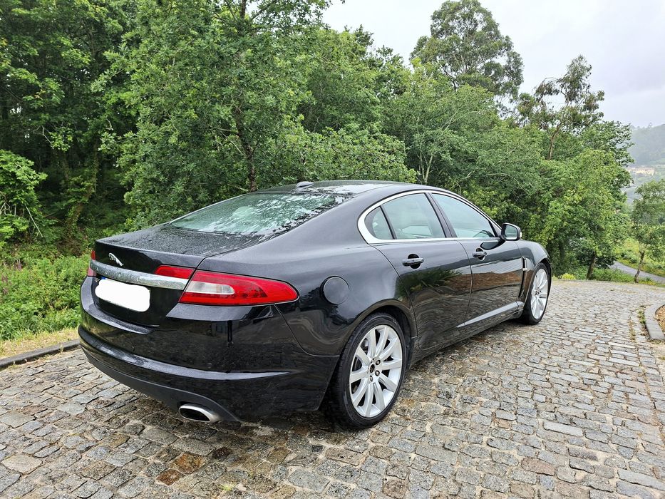Jaguar XF 2.7 D V6 Premium Luxury 1 dono