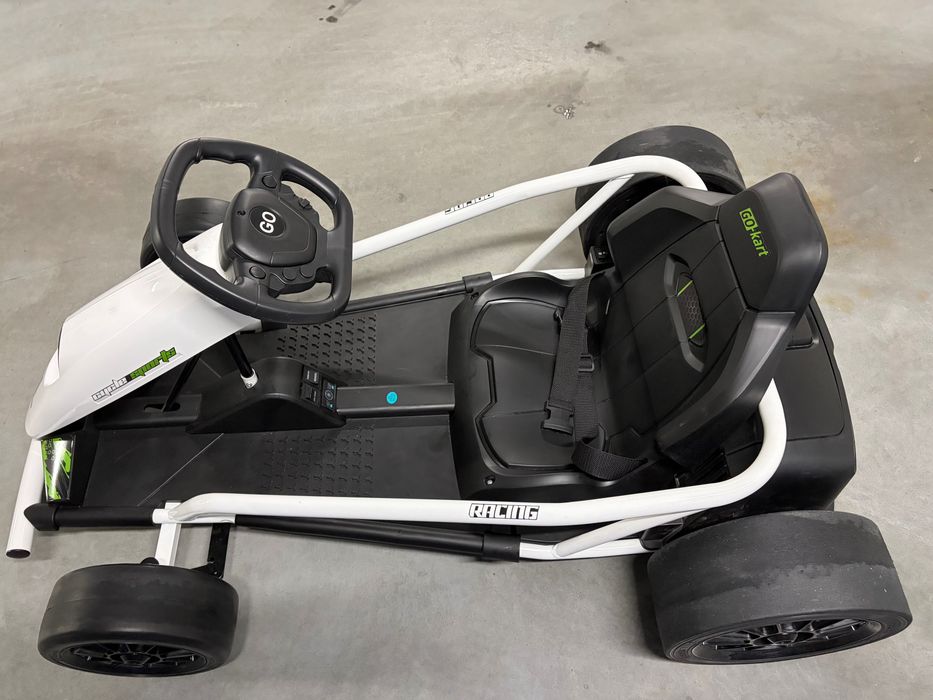 Gokart elektryczny dla dzieci, Drift Kart, 2x300W, biały