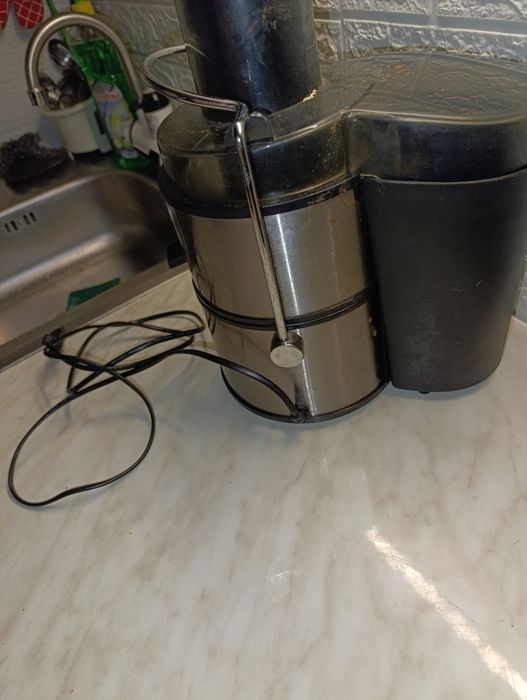 Соковижималка Scarlett