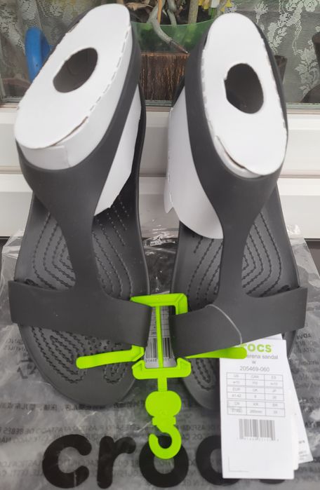 Crocs Serena Damskie Klapki Czarne, rozmiar 41,5 dł.wkładki 26.5cm