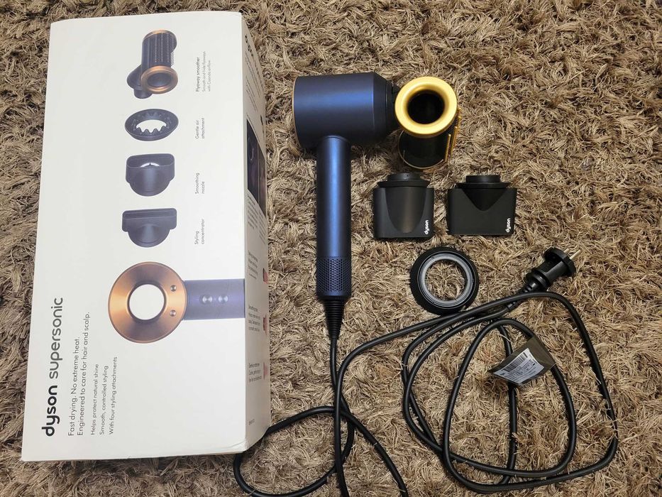 Продам фен Dyson Supersonic HD15 (як новий)