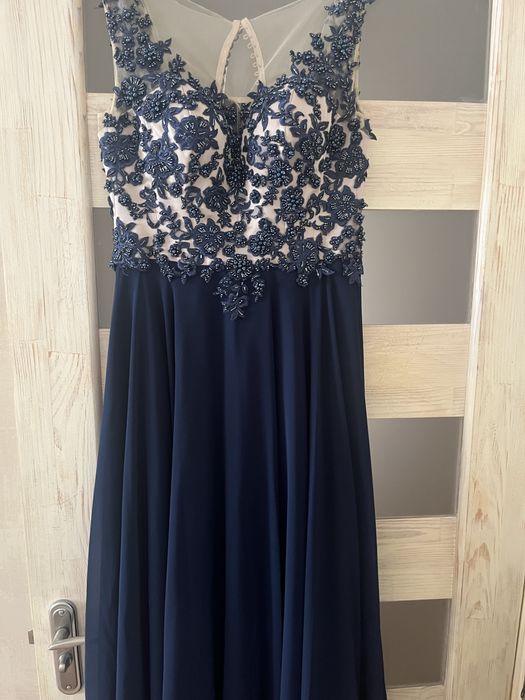 Чудова вечірня сукня,для найкращих дівчаток