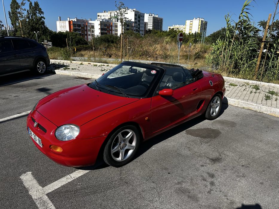 MG MGF — fotografia 4