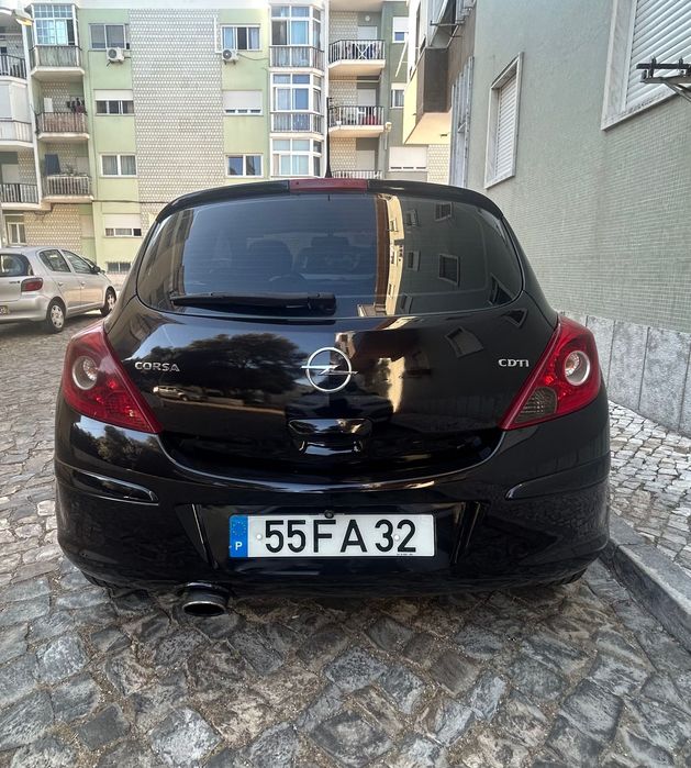 Opel corsa Black Edition 1.3 CDTI foto 4