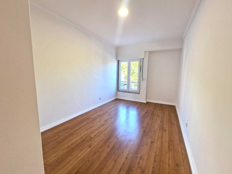 T2+1 São João Estoril