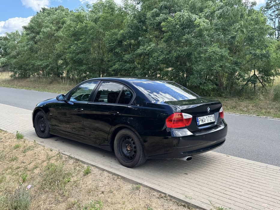 BMW E90 2.0 2006
