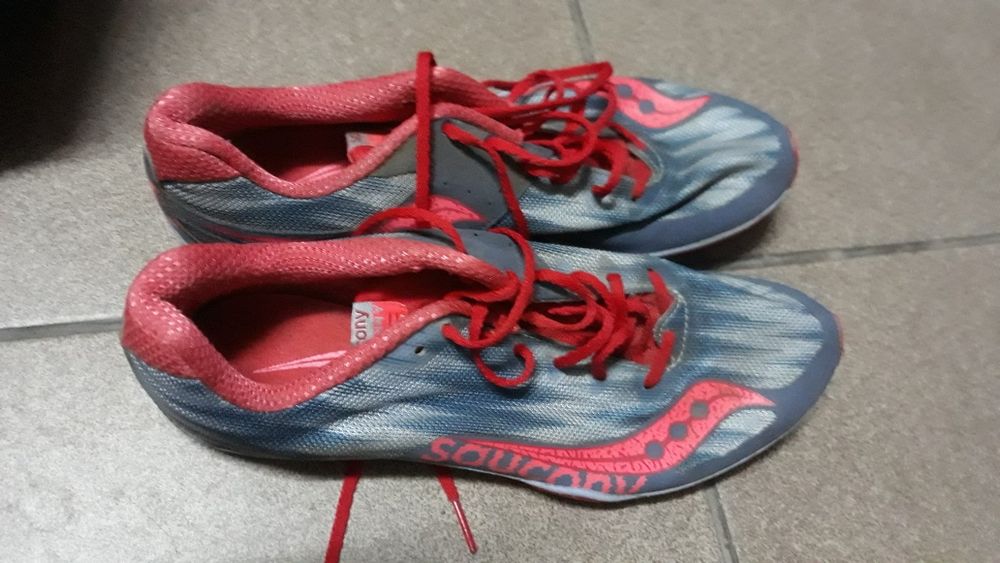 Buty dzieciece ubrania plecak