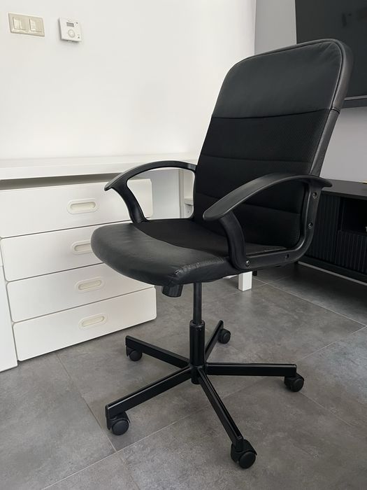 Krzesło biurowe obrotowe  IKEA RENBERGET