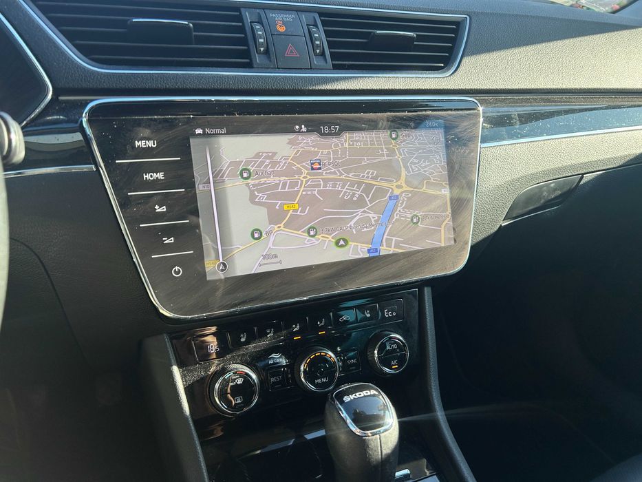 Skoda Superb Break 1.4TSI 204cv DSG PHEV L&K