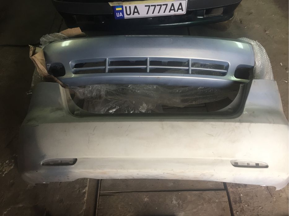 Продам бампер шевроль лачети хечбек
