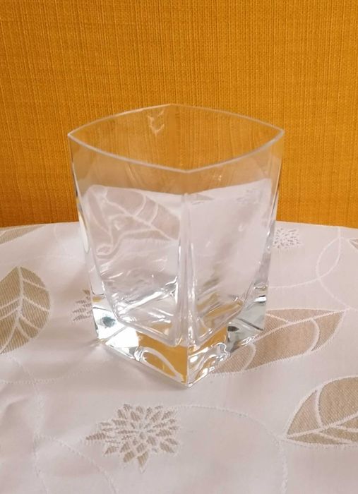 Garrafa + 6 copos de whiskey de cristal Atlantis – como novo