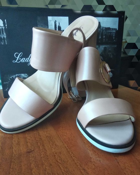 Босоніжки Lady Marsia, 38