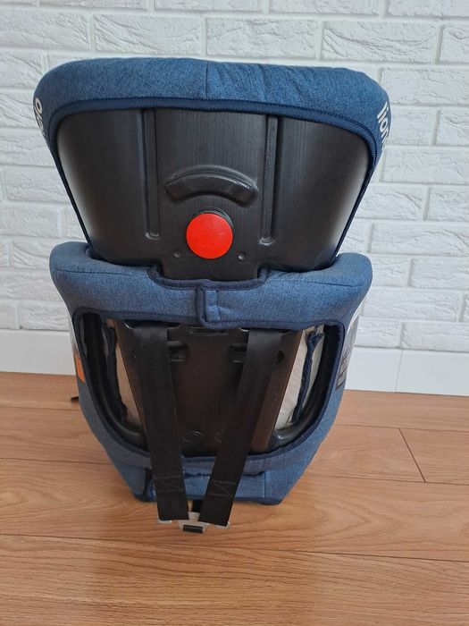 Дитяче автокрісло Lionelo LEVI 9-36 kg Modern Jeans б у