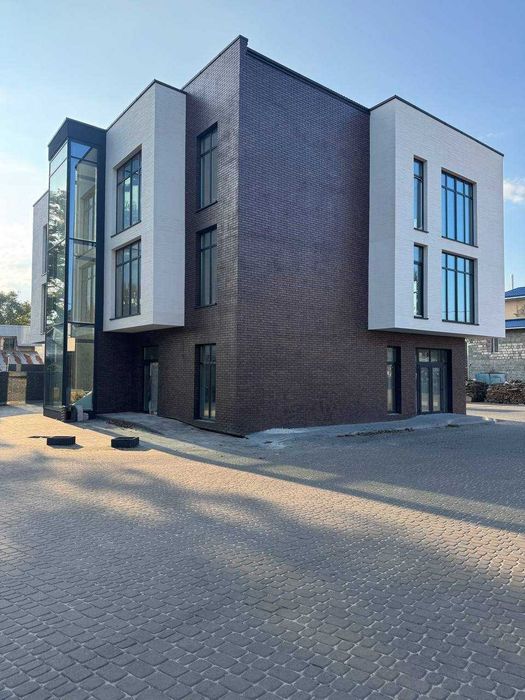 Оренда приміщення 200 м2 | 1 поверх | Park 2.0 | центр Пустомит