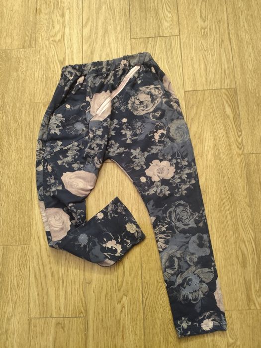 spodnie dresowe roz. 146