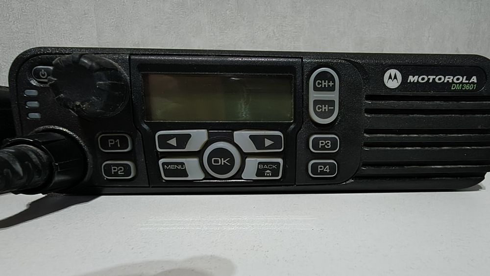 Radiotelefon Motorola DM3601 krótkofalówka VHF