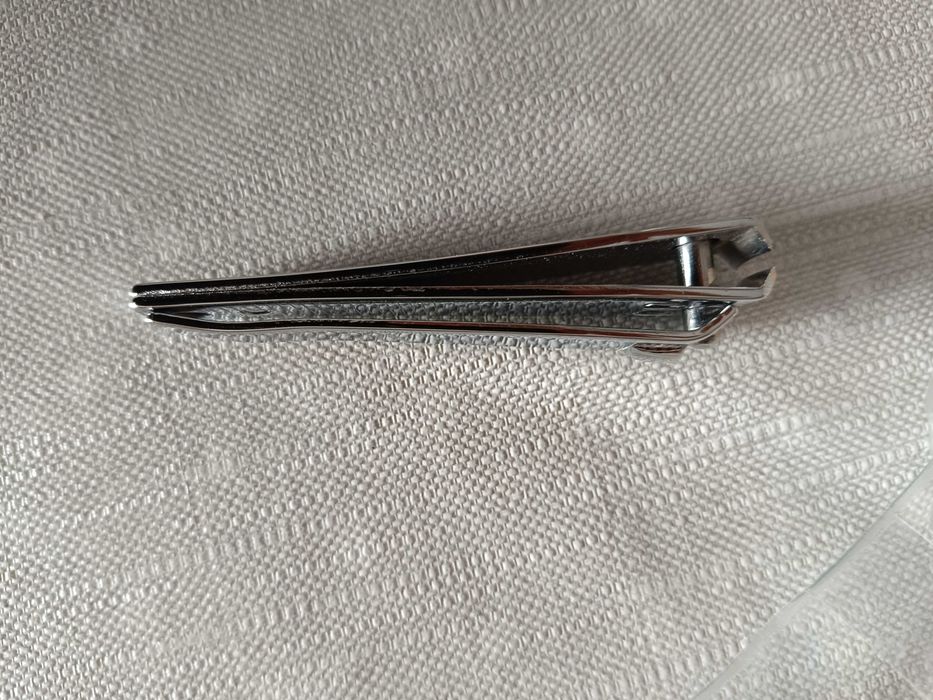 Duży obcinak do paznokci