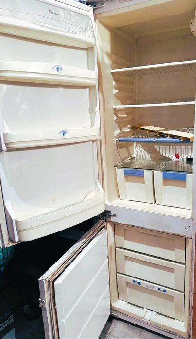 Combinado Encastrado Whirlpool Usado/Funcional 90€ Loures (Negociável)