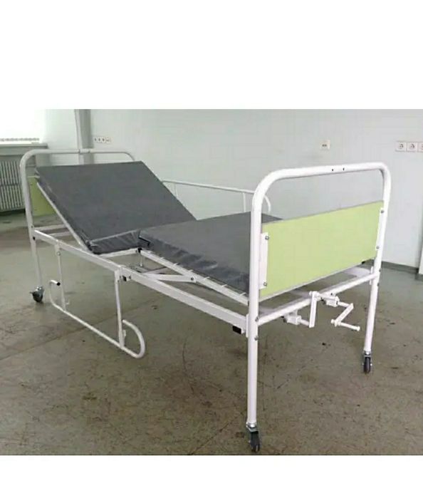 Медицинская кровать для лежачих больных