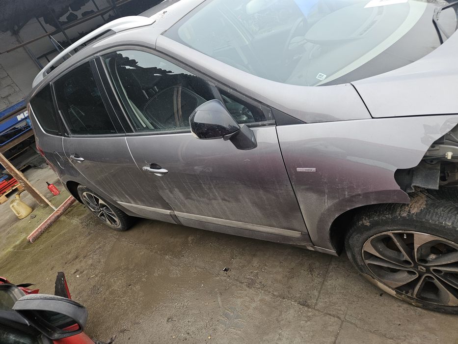 Renault Scenic III TEKNG 1.2 tce części