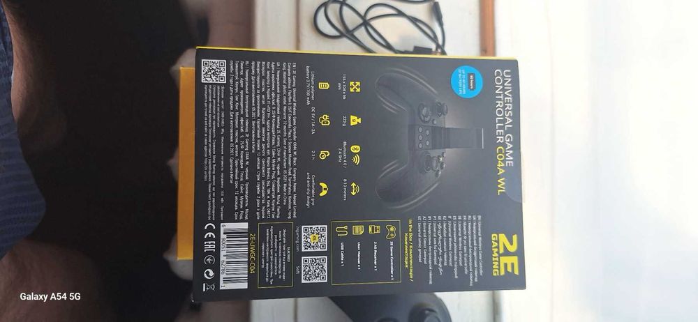Бездротовий геймпад 2E Gaming C04 WL універсальний чорний (2E-UWGC-C04