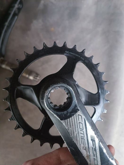 Срочно продам  шатуны Fsa comet