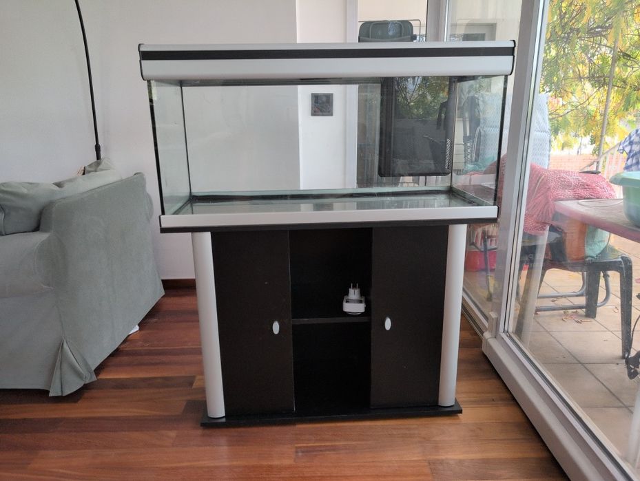 Aquario 160 litros com movel