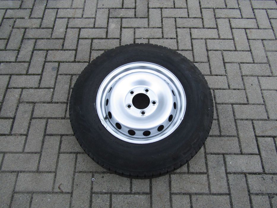 4 koła 16" Felgi Opony zimowe Renault Master 10 - 24 / Movano 10 - 21