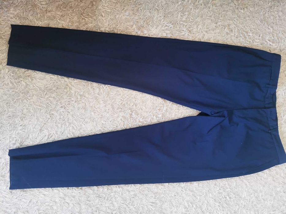 Spodnie garniturowe ZARA roz. 46 (dostępna marynarka garniturowa)