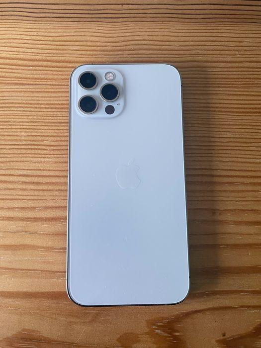 iPhone 12 Pro – 128 GB – Gold (Dourado) – Estado Impecável