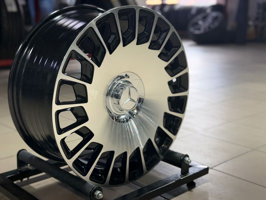 Різноширокі Диски REPLICA FB MR417G R19 5x112 Black Machined Face (Mercedes-Benz)