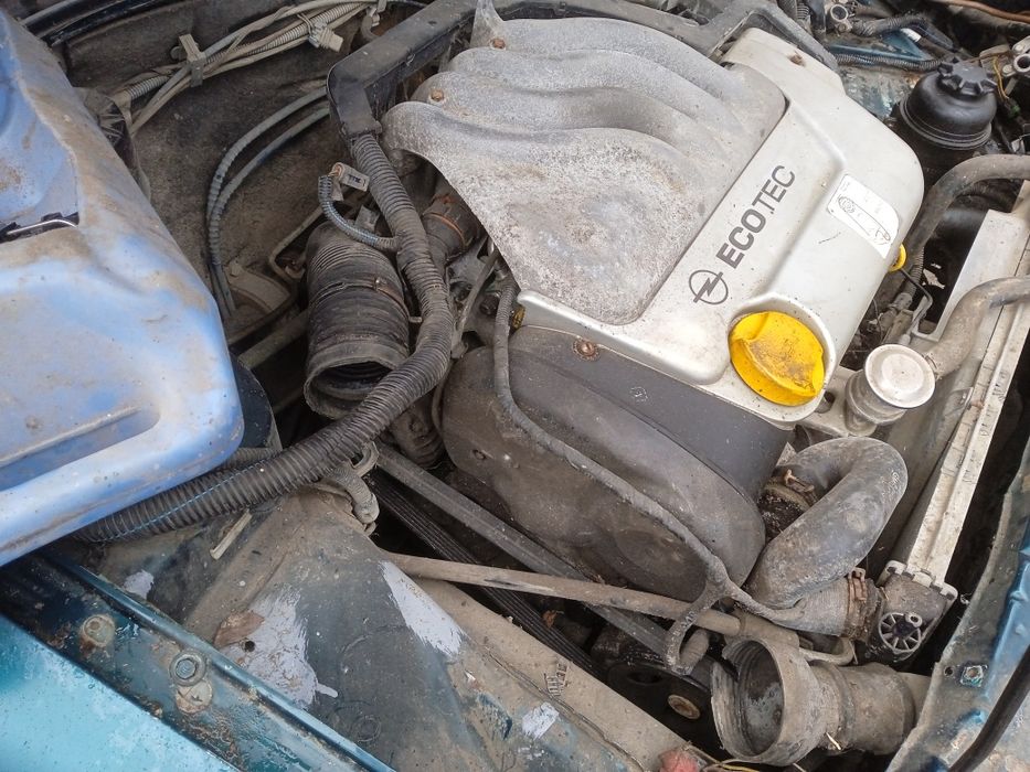 Двері Опель астра