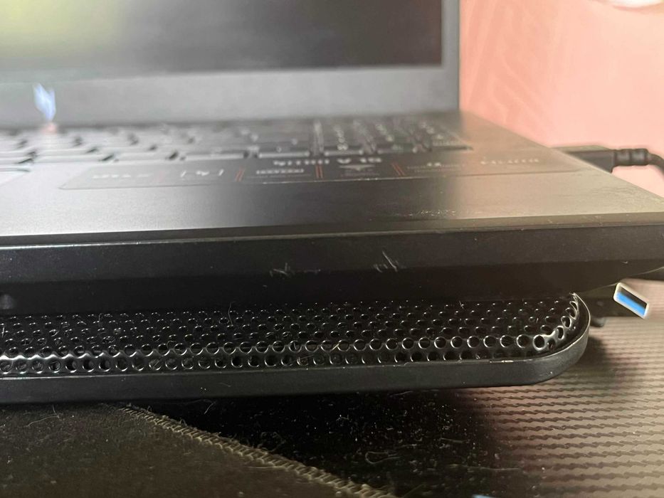 Acer Nitro V 15 — i7-13620H / RTX 4060 8 GB / 16 GB DDR5 / SSD 1 TB / 165 Hz