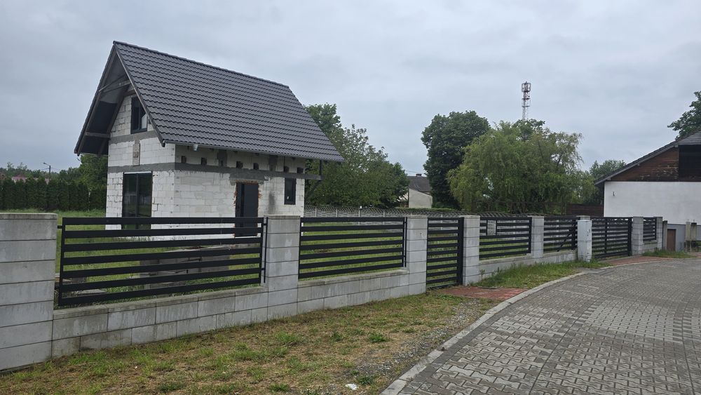 Kompaktowy dom stan surowy zamkniety, z dzialką 17 arów blisko Gubina