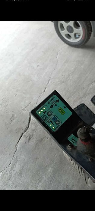 Коляска с электроприводом Артем 220