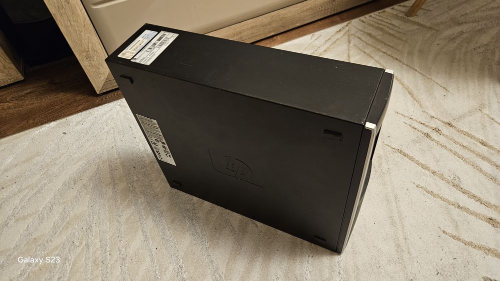 Komputer HP Elite 8100 SFF i5 650 4 GB DDR3 320HDD