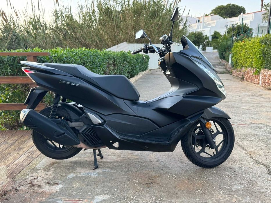 Honda PCX 125 (Excelente Estado)