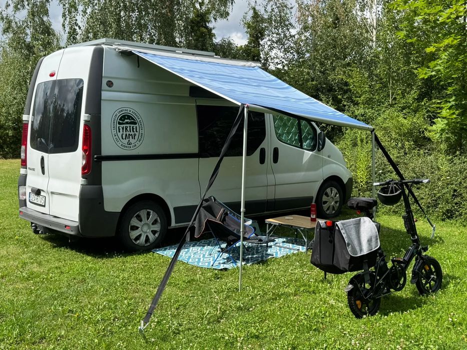 Renault Trafic  Kamper Renault Trafic 4 osobowy, zabudowa BUSKAMPER.pl FAMILY