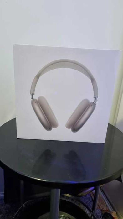 Prezenty świąteczne słuchawki apple airpods max USB-C nowe starlight