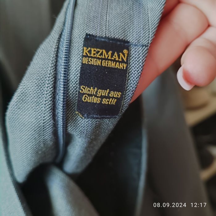 Продам  мужской костюм двойка ,размер 60