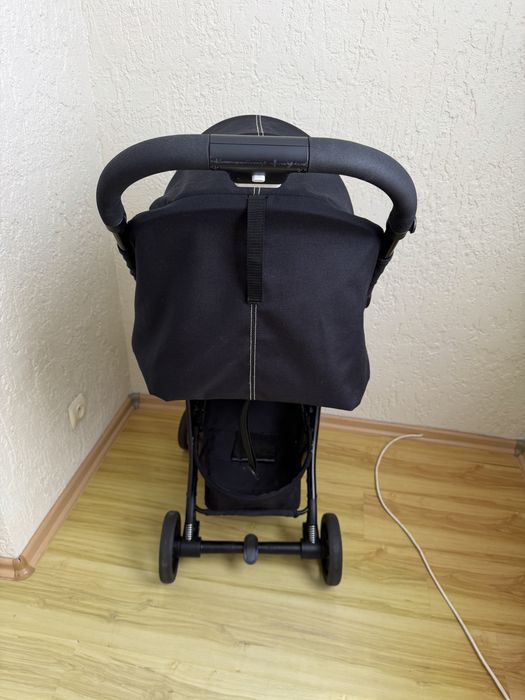 Коляска Cybex beezy